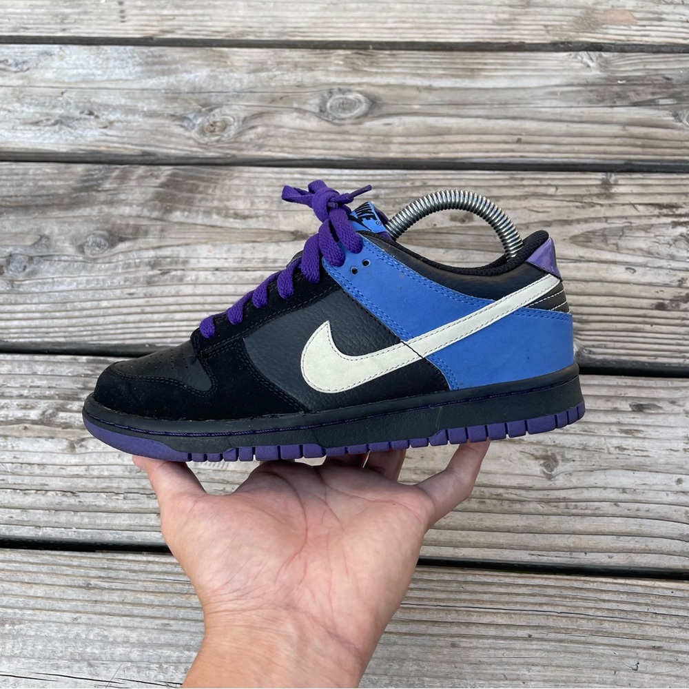 Women Size 6.5 / Size 5 Youth Rare 2009 Nike Dunk Low NYX Shoes Sneakers - Picture 2 of 9